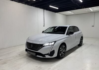PEUGEOT 308 FINITION ALLURE 1.2 ESSENCE 130CV